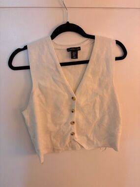 Sincerly Jules Cream Button-Front Cropped Sweater Vest